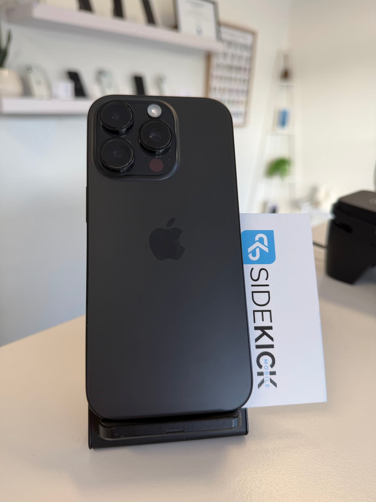 iPhone 16 Pro