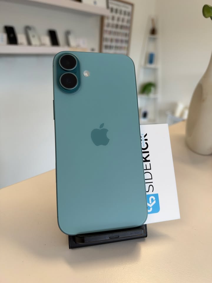 iPhone 16 Plus