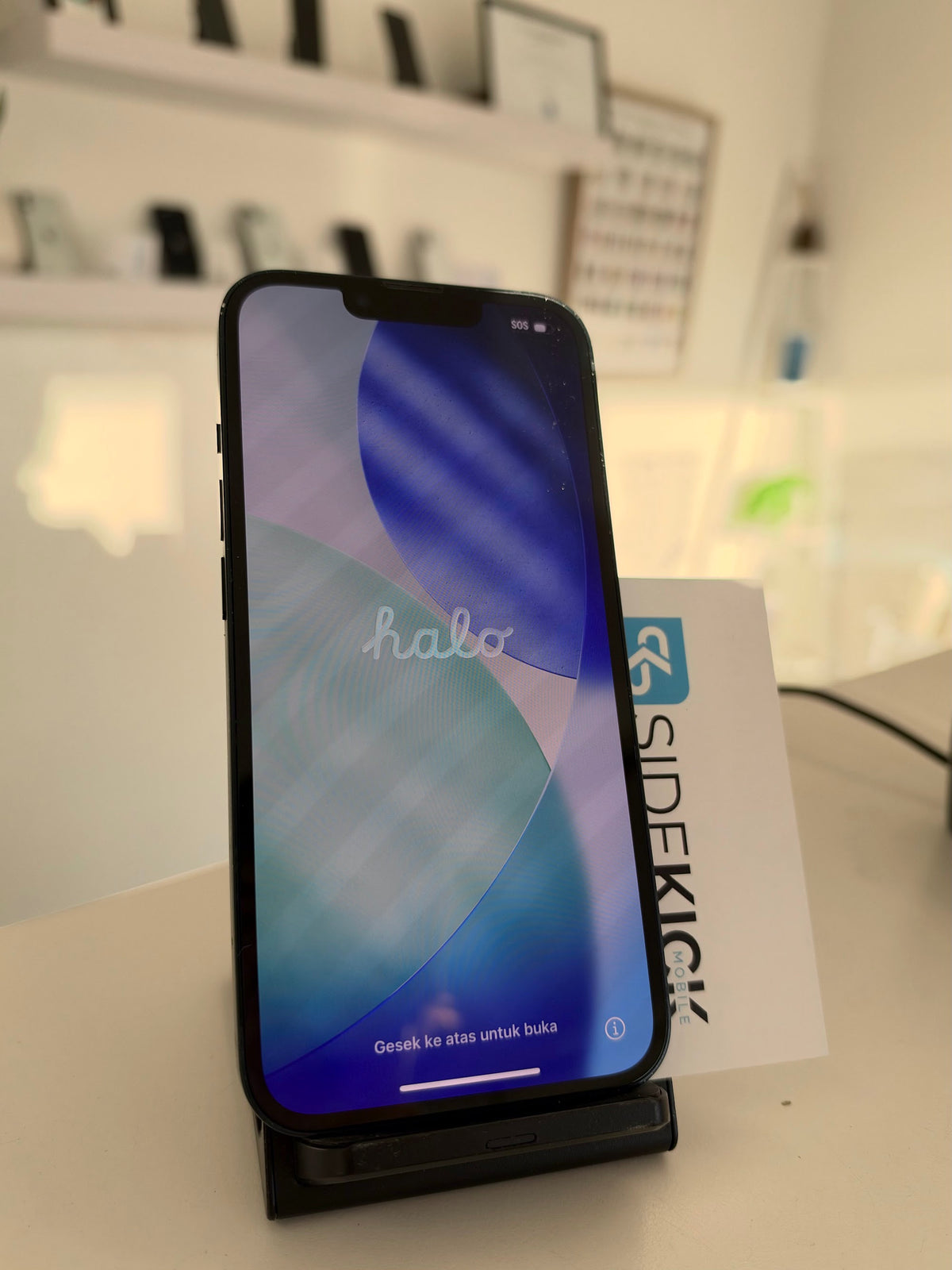 iPhone 13